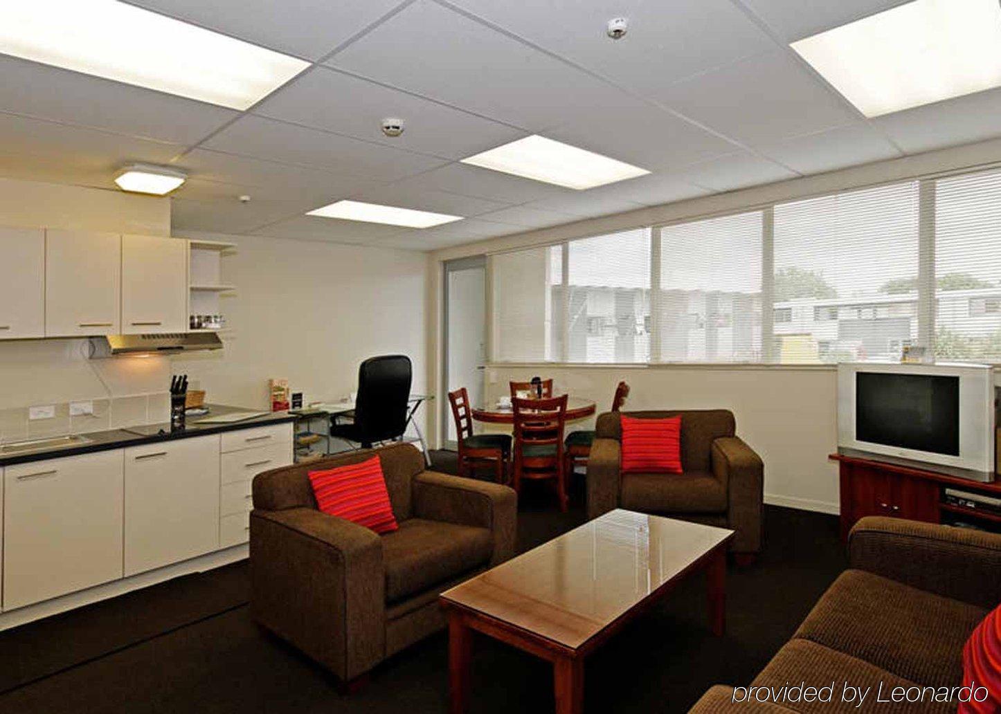 Kudos Business Suites & Airport Motel Auckland Room photo